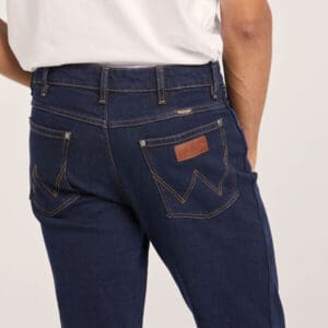 W/902281/OR5 Wrangler Men's Regular Original Rinse Bootcut Jean